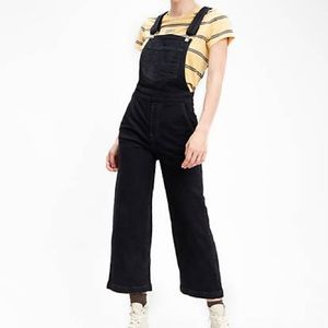 Levi’s Black Ribcage Wide Leg Crop Overalls 27